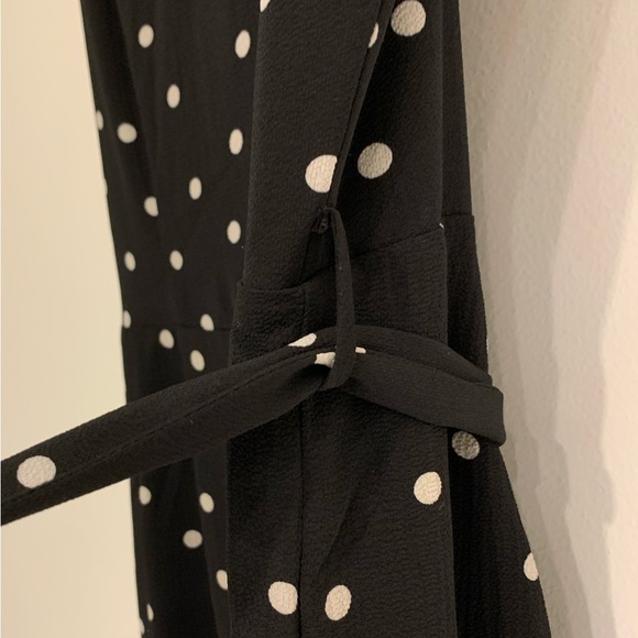 White & black polka dot jumpsuit. Monteau. Size M. - Picture 8 of 8